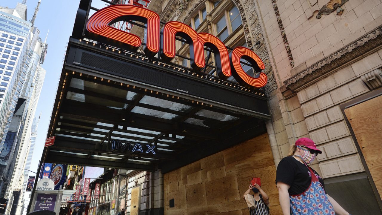 Крупнейшая американская сеть кинотеатров AMC может обанкротиться к началу 2021 года