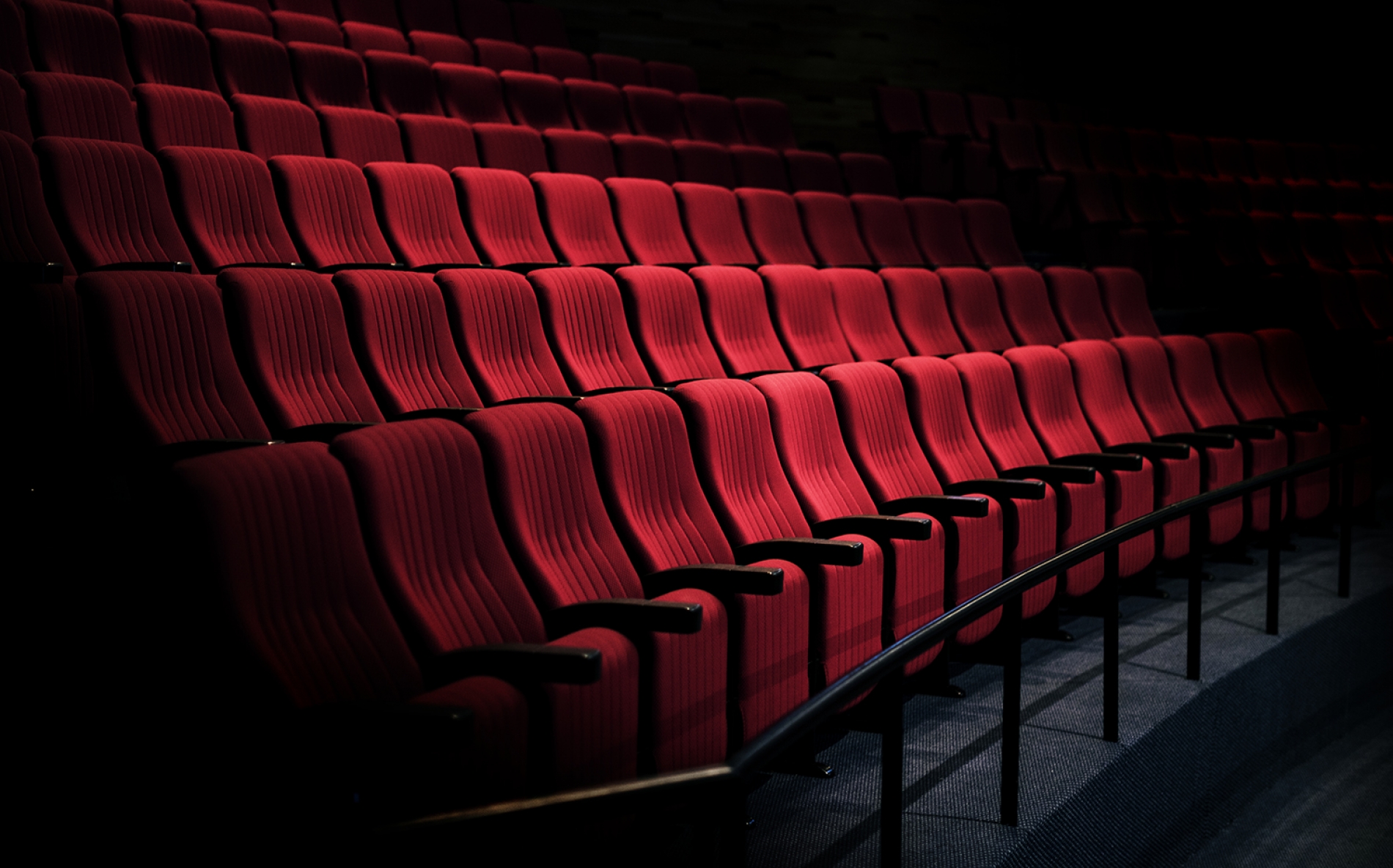 Калифорния откроет кинотеатры с 12 июня