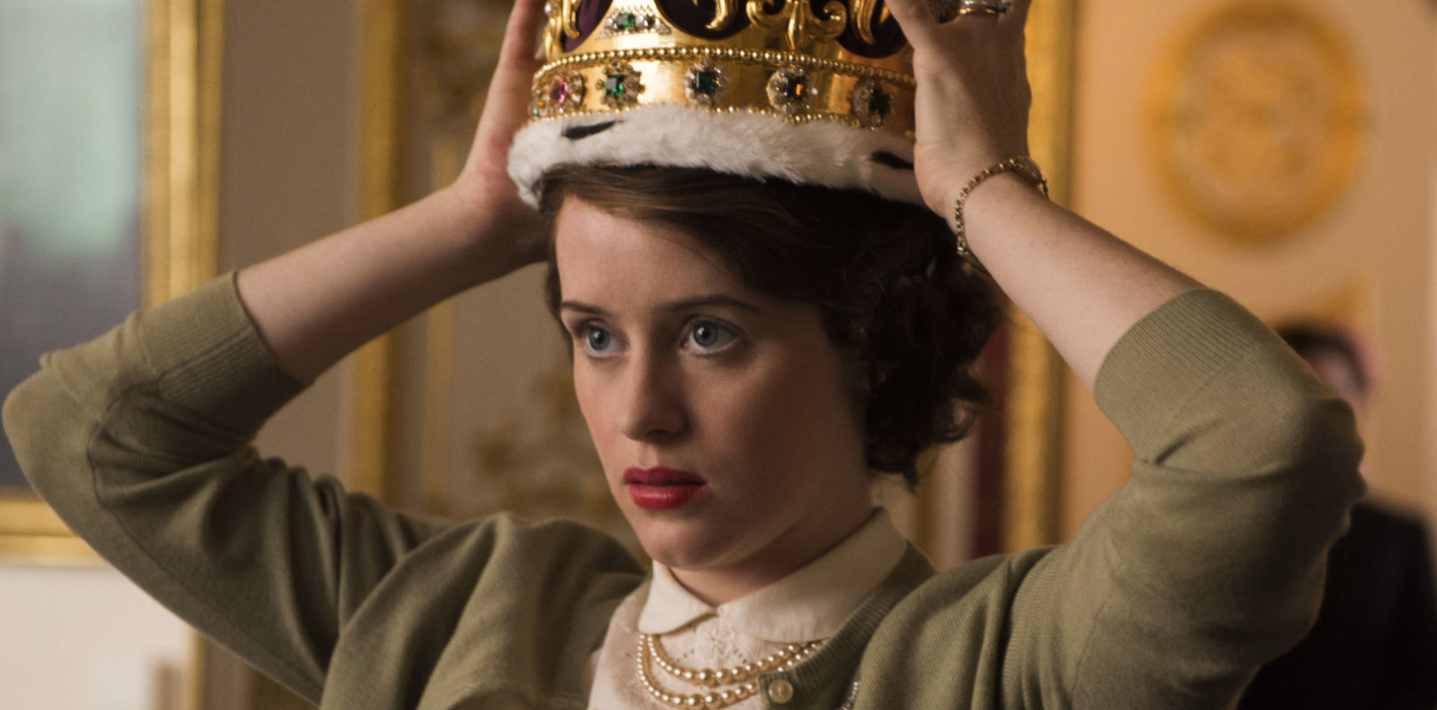Клэр Фой вернулась к роли Елизаветы II в сериале «Корона»
 