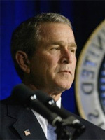 Фильм Оливера Стоуна, посвященный Джорджу Бушу-мл., выйдет на американские экраны в октябре этого года, незадолго до выборов нового президента США