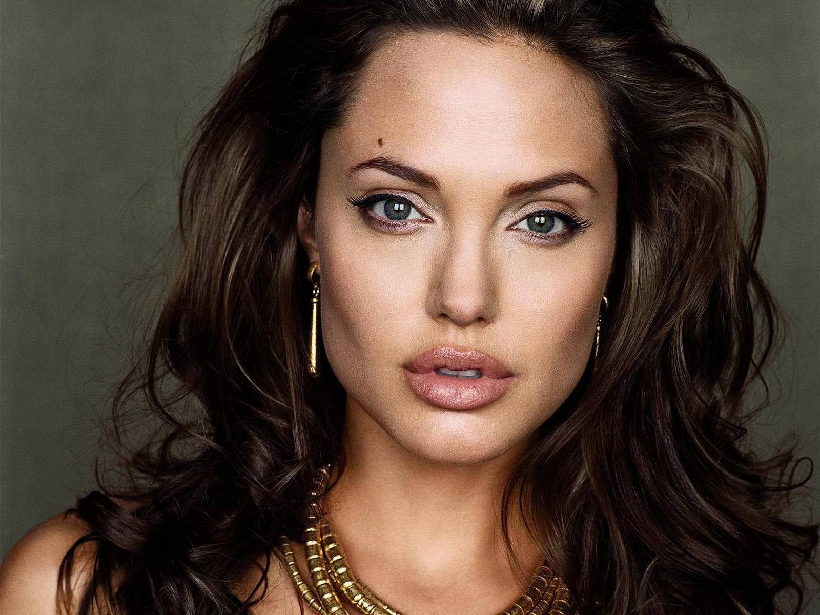 Анджелина Джоли может стать невестой Франкештейна