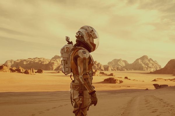 И на Марсе будет картошка цвести: «Марсианину» Ридли Скотта исполнилось 8 лет – за что мы полюбили фильм?