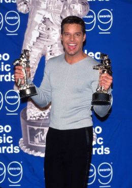 Церемония вручения музыкальных наград MTV 1999