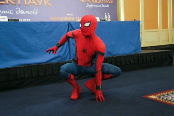 Фоторепортаж: «Человек-паук: Возвращение домой» в Москве